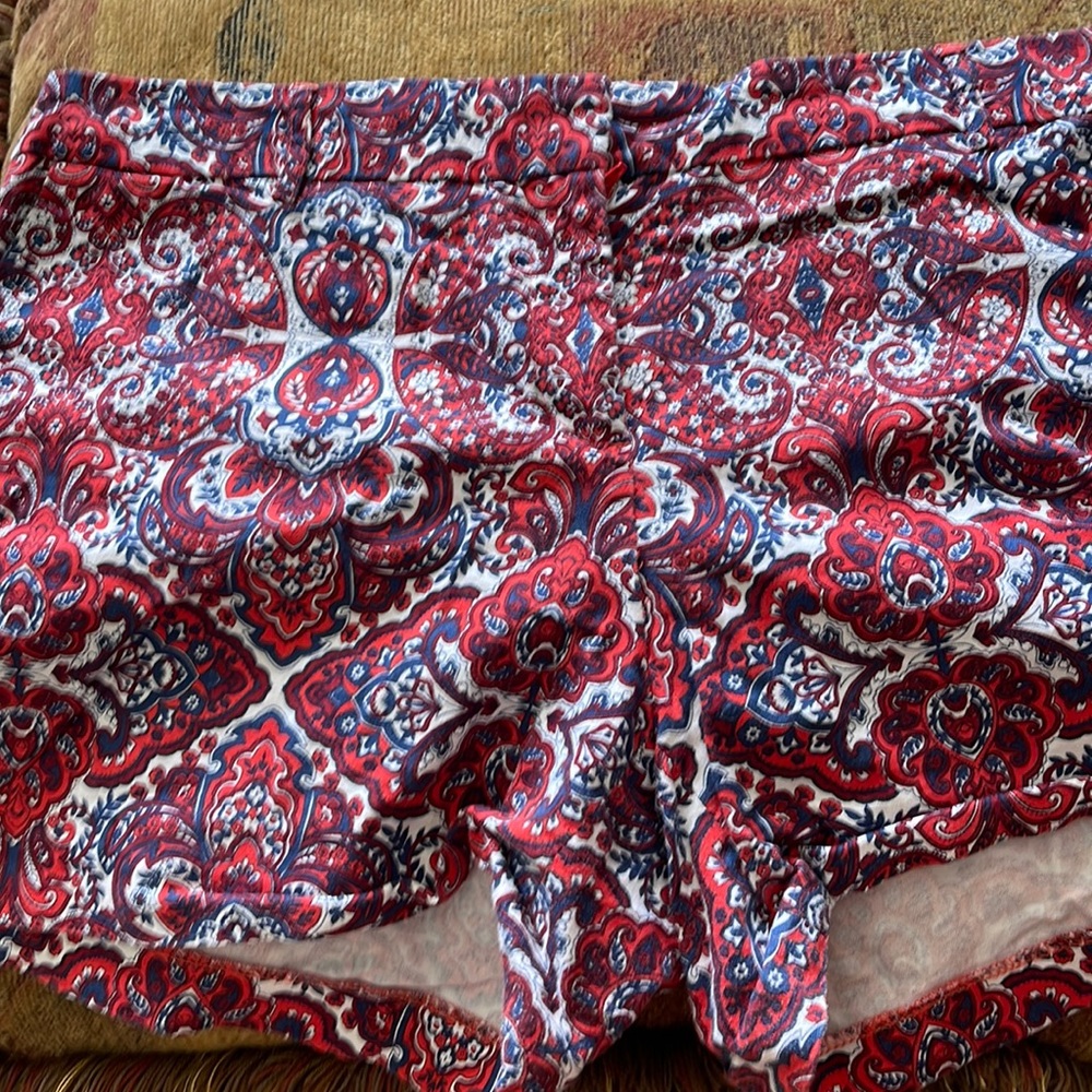 Woman shorts